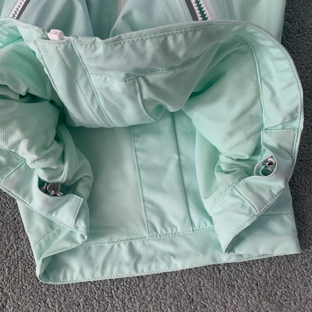 Lululemon Jacket - Picture 2 of 7